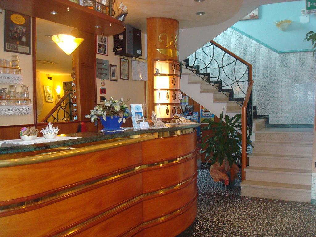 Hotel Ersilia 2*