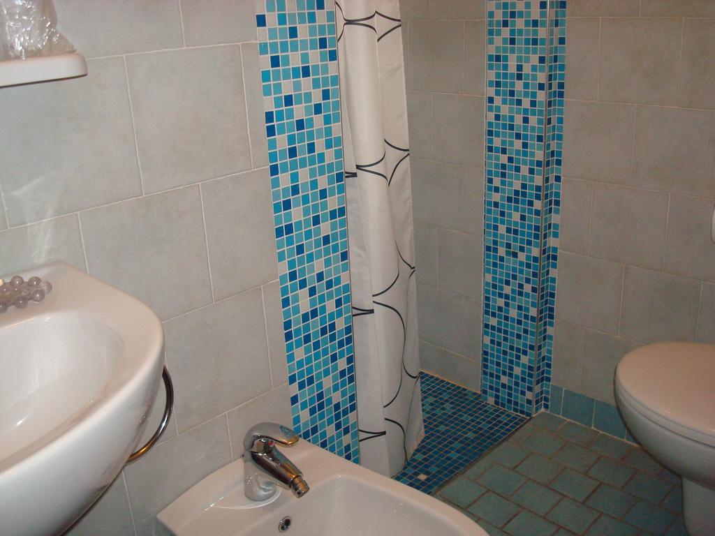 Ersilia Hotel 2*